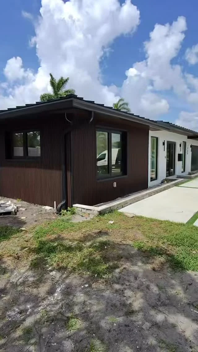 Teaser of this full blown roof soffit makeover. Over 1,000 pieces went up. All details and panels installed to perfection. Start ready for the full transformation #csd3dwalls #3dwalls #3dwall #modernwalls #miamiaccentwalls #pergolaroof #soffit #wpc #pvc #homedecor #transformation #fyp #trending #southflorida #pompano #fortlauderdale #pembrokepines #delraybeach #pinecrest #outdoorceiling #homemakeover #milliondollarhomes #woodworking #miamihandyman #miamideveloper